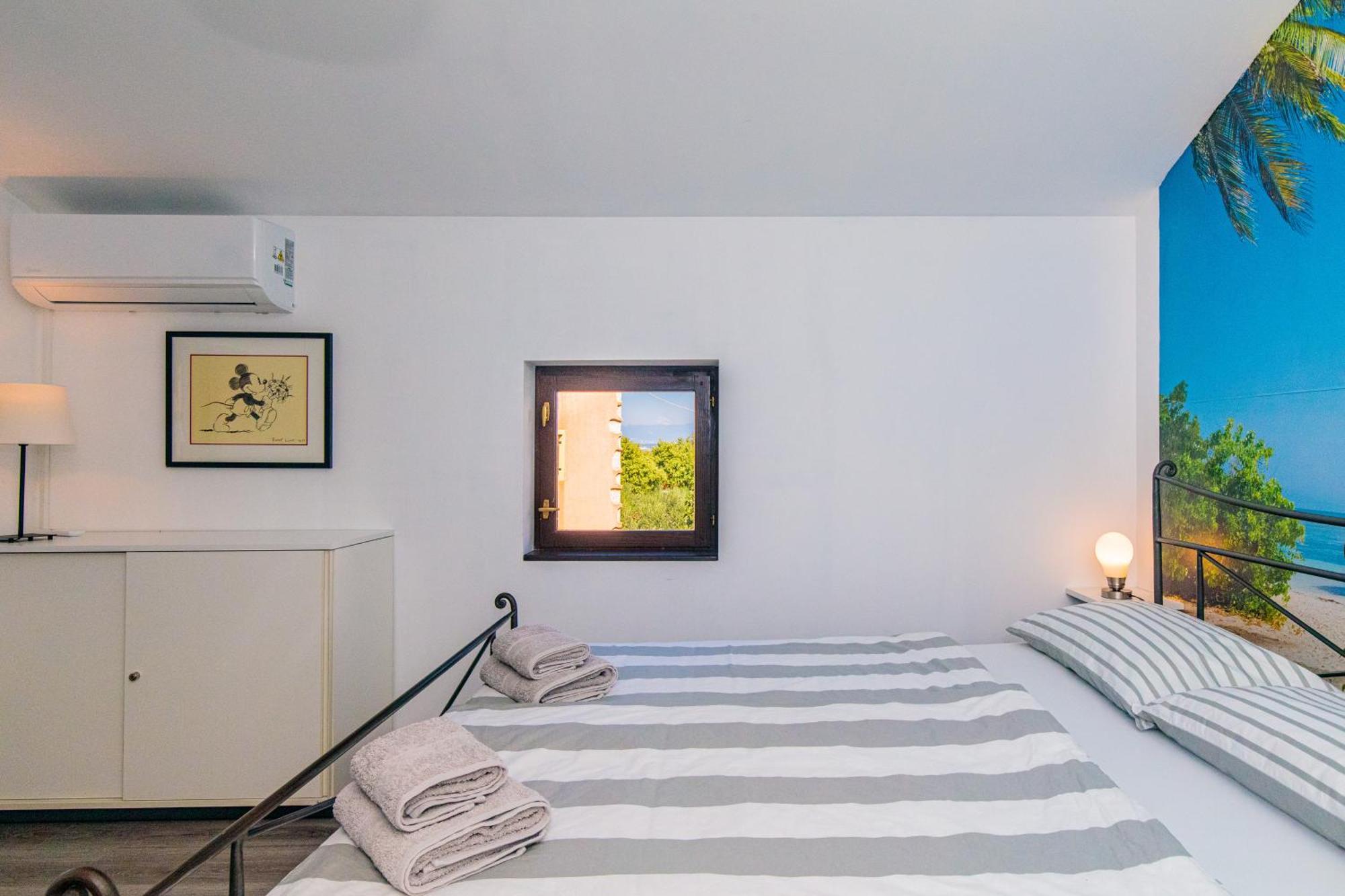 Apartments Lina Vrh  Eksteriør bilde